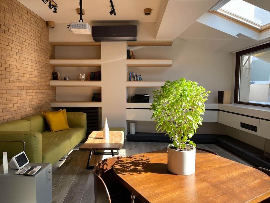 Acropolis Lux Apartment アテネ エクステリア 写真