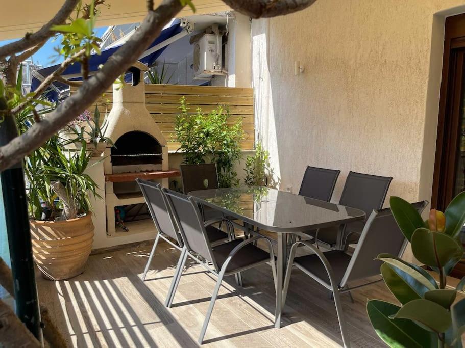 Acropolis Lux Apartment アテネ エクステリア 写真