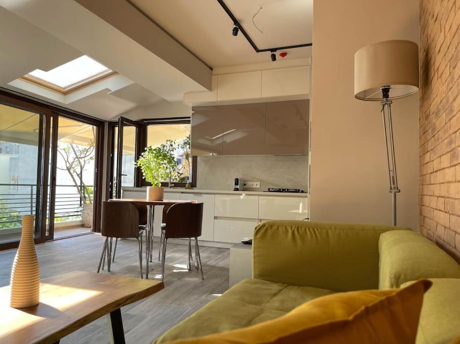 Acropolis Lux Apartment アテネ エクステリア 写真