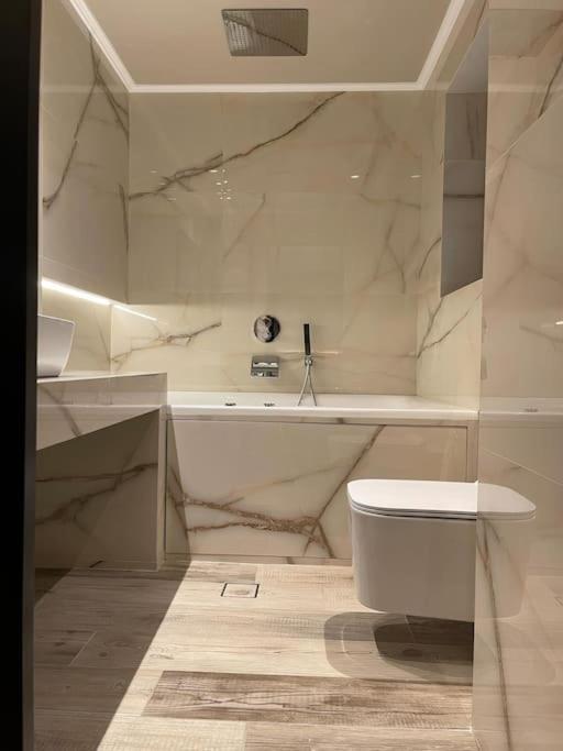 Acropolis Lux Apartment アテネ エクステリア 写真